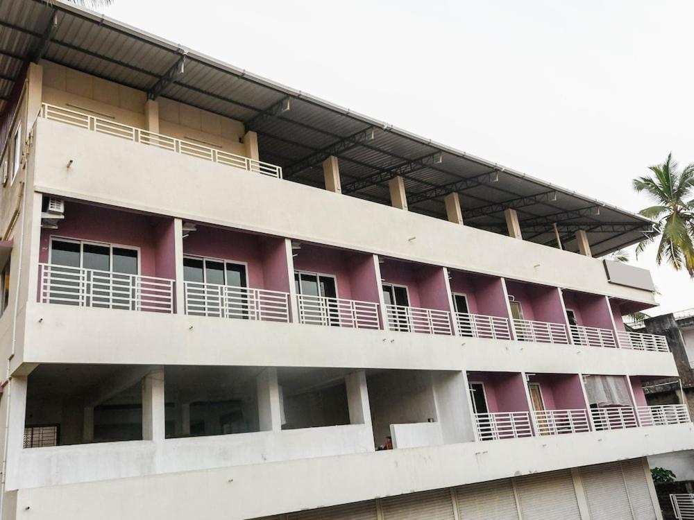 Hotel Samruddhi Lodging,Mangaluru Mulki Extérieur photo